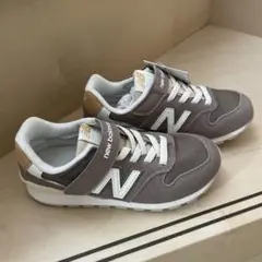 new balance 996ブラウン 19.5cm