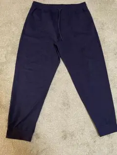 ユニクロ　ウルトラストレッチアクティブジョガーパンツ　柄ネイビー系　XL