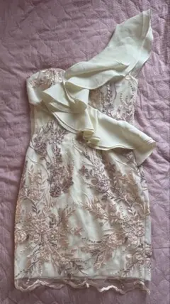 JEWELS by sugarl アイボリー刺繍ドレス