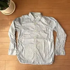 White Mountaineering ライトブルーシャツ