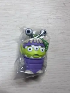 エイリアン カプセルトイ ボールチェーン付き