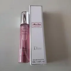 2025年最新】香水 まとめ売りの人気アイテム - メルカリ