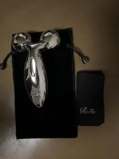 ReFa 美顔ローラー シルバー 専用ポーチ付き - メルカリ