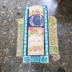 昭和レトロ　花柄タオル