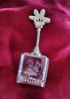 Disney アンバサダーホテル ミッキー&ミニー　クリスタル ペーパークリップ