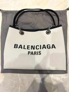 【新品未使用】BALENCIAGA バッグのサムネイル
