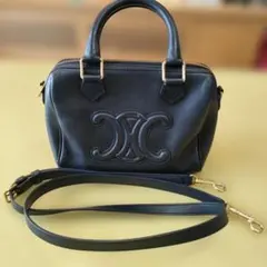 セリーヌ　スモール ボストン キュイル トリオンフ　ブラック