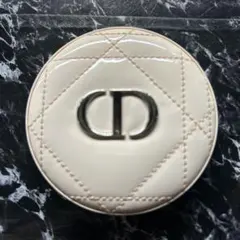 ディオールスキンフォーエバークチュールルミナイザー06コーラルカラーグロウ