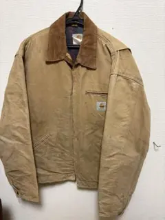 Carhartt ベージュジャケット