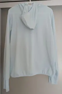 UNIQLO エアリズムUVカットメッシュパーカー