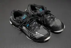 Mizuno WaveLightning Z8 バレーボールシューズ25.5cm