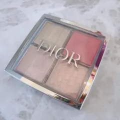 Dior バックステージ　フェイスグロウパレット　004ローズゴールド