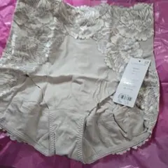バラの花大好き様ご専用。新品おしりPラインヒップラップショーツL