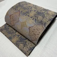 極美品 西陣《輪奈織》草木染め 葡萄唐草 金通し リバーシブル 六通 