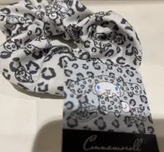 シナモロール ヒョウ柄シュシュ