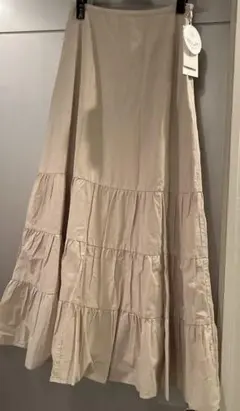 Mila Owen ミラオーウェン　ティアードスカート　ベージュ新品未使用タグ付