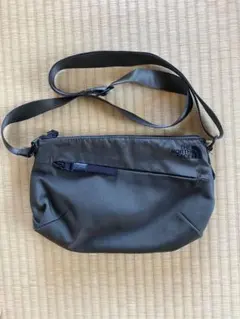 ノースフェイス　ショルダーバッグ