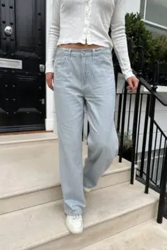 Brandy Melville ストライプ柄 ワイドパンツのサムネイル