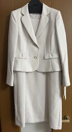 FLAIR BY JOC ジャケットスカートセット 新品 - メルカリ