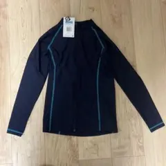 NIKE 女児ラッシュガード