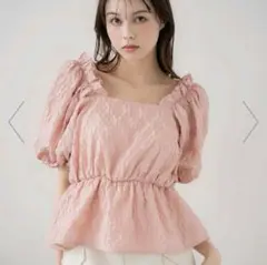 Noela オフショル2WAYブラウスのサムネイル