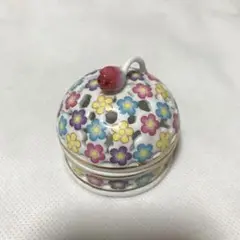小物入れ　陶器　花柄
