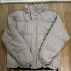 ベージュ パデッドジャケット