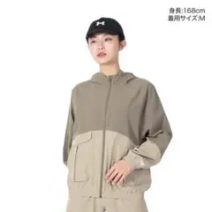 新品未使用　アンダーアーマー　マウンテンパーカー　サイズXL