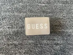 GUESS 三つ折財布のサムネイル