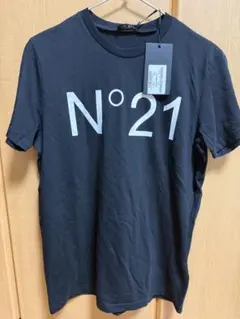 【正規店購入】N°21 （ヌメロ）ブラック　Tシャツ まとめ買いOKのサムネイル