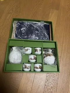 Item thumbnail for item 47eb7f80-de85-44b2-86cc-a93a318114d3