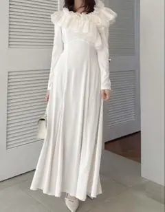 dazzlin クロスフリルカットワンピース　アイボリー
