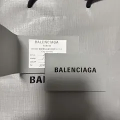 BALENCIAGA 702589 210DA 2762 AirPodsケース - メルカリ
