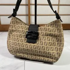 FENDI フェンディ マンマバケット ズッキーノ ショルダーバッグ