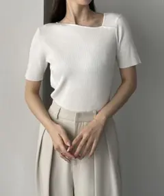 アシメネック半袖リブニット　ホワイトのサムネイル