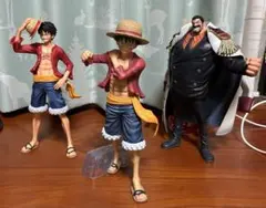 ONE PIECEフィギュア3体セット