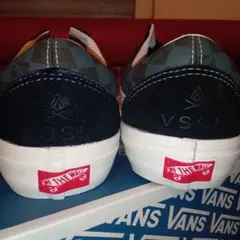 vans vault スニーカー