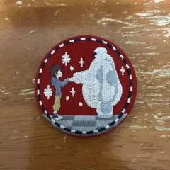 Disney Characters 刺繍缶バッジビスケット2 ベイマックス