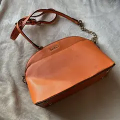 オレンジ ショルダーバッグ 合成皮革