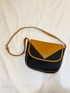 YSL サンローラン　ヴィンテージ　バイカラー　ショルダーバッグのサムネイル