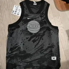 新品タグ付き　NIKE　ナイキ　タンクトップ　ノースリーブ　バスケウェア