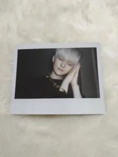 TREASURE 　night garden ヨシ　ポラロイド　トレカ