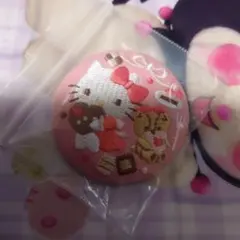 サンリオ刺繍 缶バッジ 「ハローキティ」