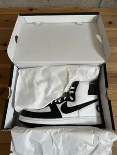 未使用　コムデギャルソンオムプリュス　NIKE 27.5