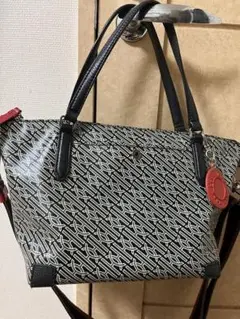 コールハーンの2wayショルダーバッグ　柄トートバッグ