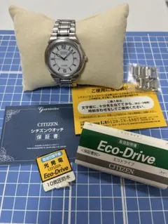 CITIZEN Eco-Drive 腕時計 本体 シルバーのサムネイル