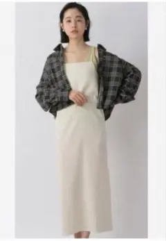 ローリーズファームホワイトキャミワンピース ロング丈 リボン付き