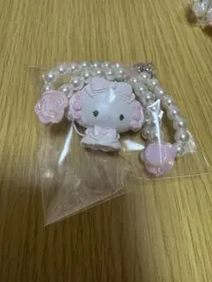 サンリオ　ホワイトフリルデザイン　シークレットストラップ　こぎみゅん