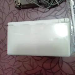 ニンテンドーDS Lite ホワイト 本体と試用ソフトセット