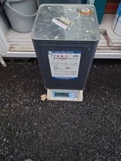 AGCポリマー建材 サラセーナT 主剤6kg 硬化剤9kgセット - メルカリ